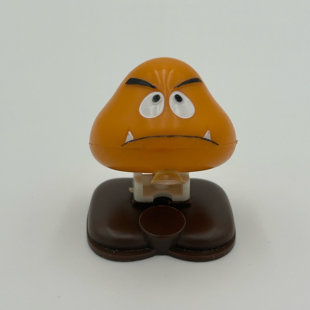 1989 McDonalds Happy Meal Super Mario Nintendo Goomba Toy